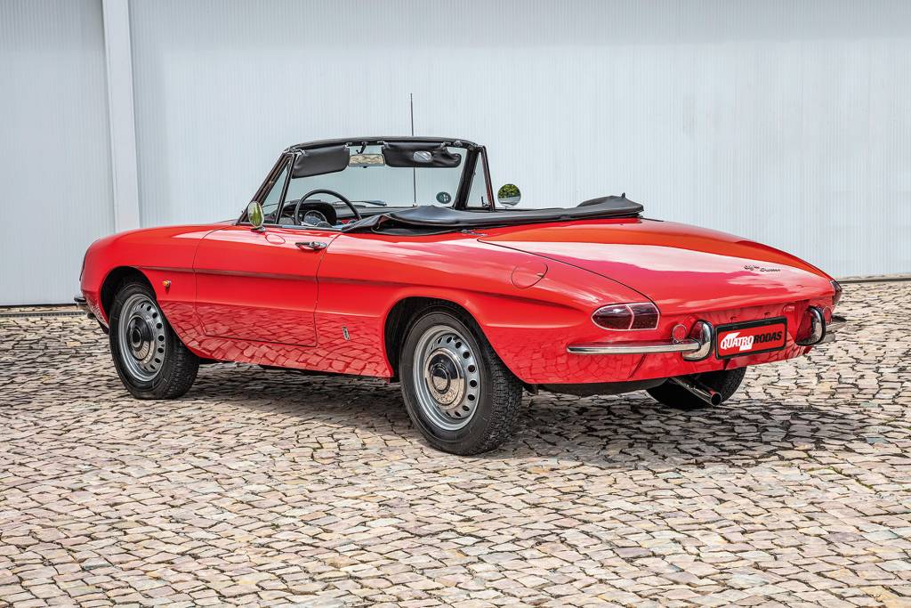 _C8A2719 Traseira Alfa Romeo Spider