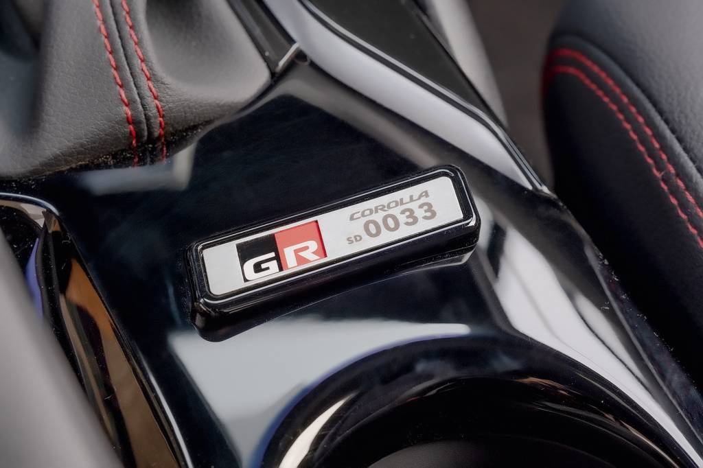 Corolla Gazoo Racing 5 detalhe da numeração do Corolla Gazoo Racing