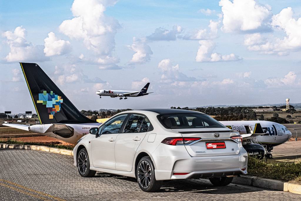 Corolla Gazoo Racing 7 traseira do corolla gazoo racing