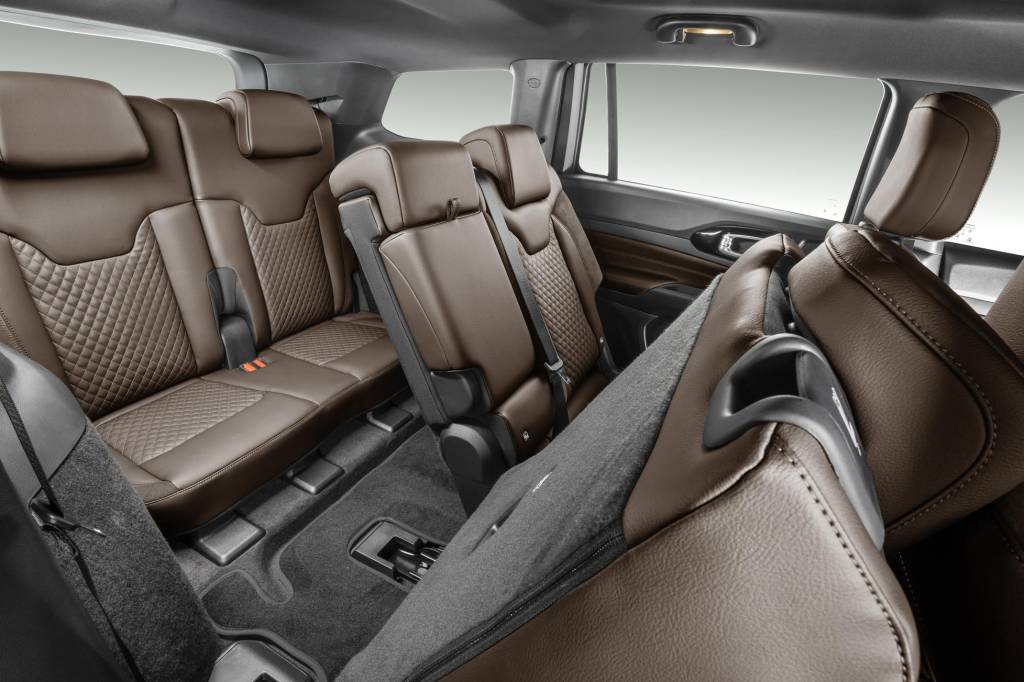 Jeep_Commander_Overland_Flex_0062 Jeep_Commander_Overland_Flex_0042