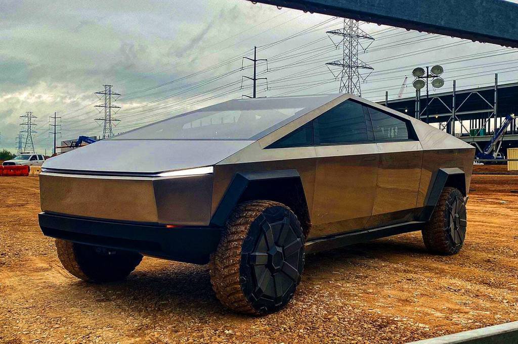 Tesla Cybertruck Primeiras unidades da Cybertruck vêm aparecendo cada vez mais