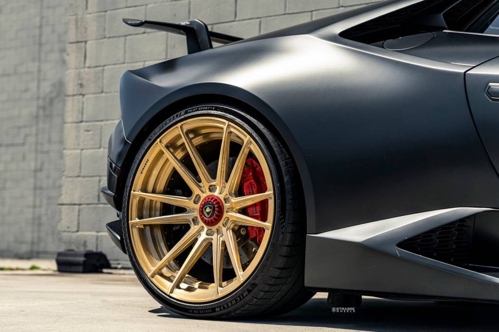 LAMBORGHINI HURACAN PERFORMANTE 4 Rodas da Lamborghini Huracán Performante preto