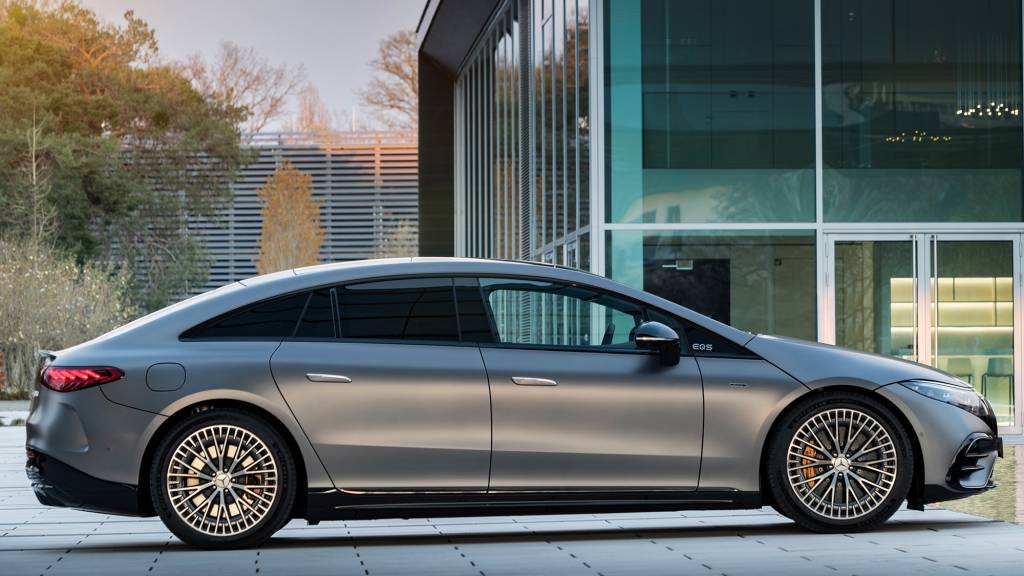 Mercedes-AMG EQS 53 4MATIC+, 2021Mercedes-AMG EQS 53 4MATIC+, 2021 Mercedes-AMG EQS 53 4MATIC+ visto de lado