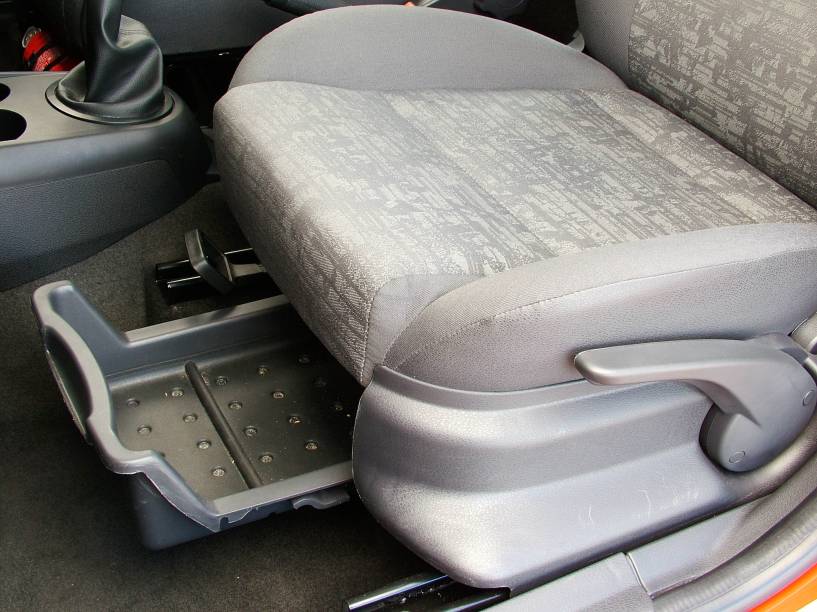 Porta-trecos do banco do motorista