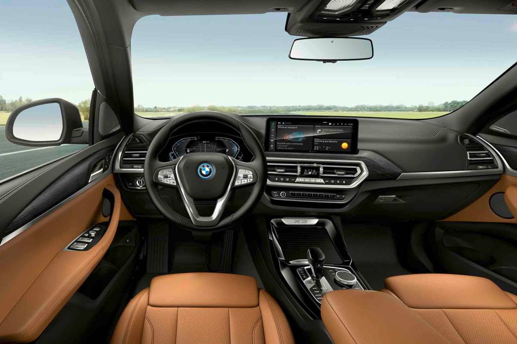 BMW X3 5 Interior do Novo BMW X3 visto da fileira da frente