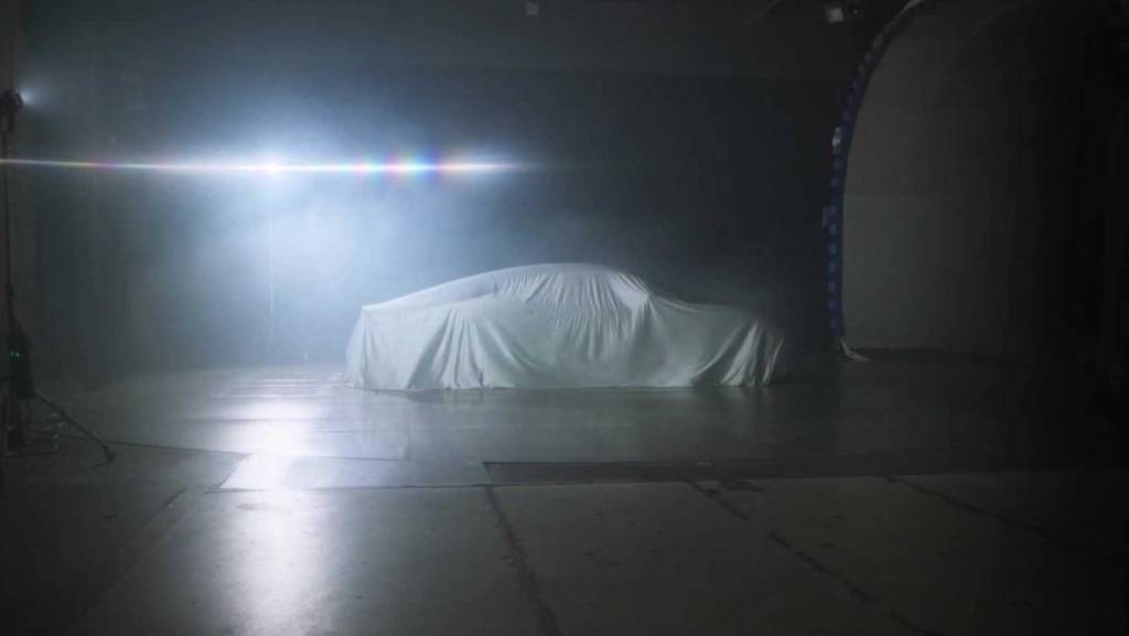 mercedes-benz-vision-eqxx-teaser-5 Vision EQXX lateral coberto
