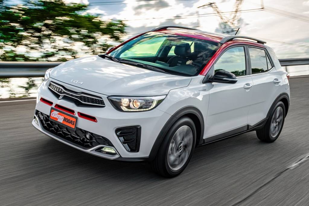 Kia Stonic 2025 fica mais seguro e pega emprestado itens do HB20