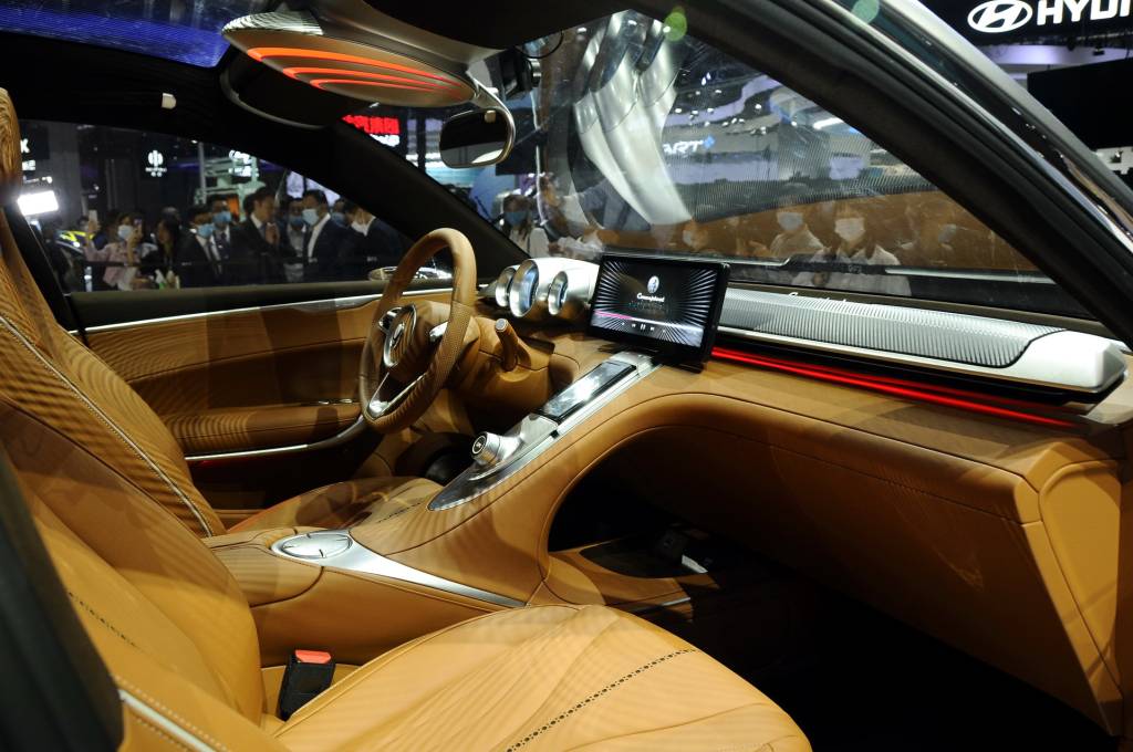 ORA-Lightning-Cat-EV-Concept-3 Ora lightning cat interior