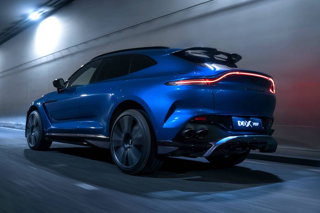 Aston Martin DBX707 32 Aston Martin DBX707 estreia com 707 cv — 157 cv a mais que o resto da linha