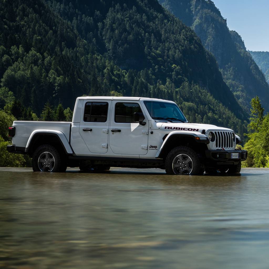 Jeep Gladiator Rubicon (5) Desempenho da Jeep em trilhas exigentes é além da média de outras picapes