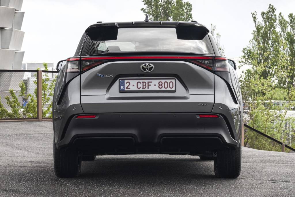 toyota_bz4x_126 toyota_bz4x