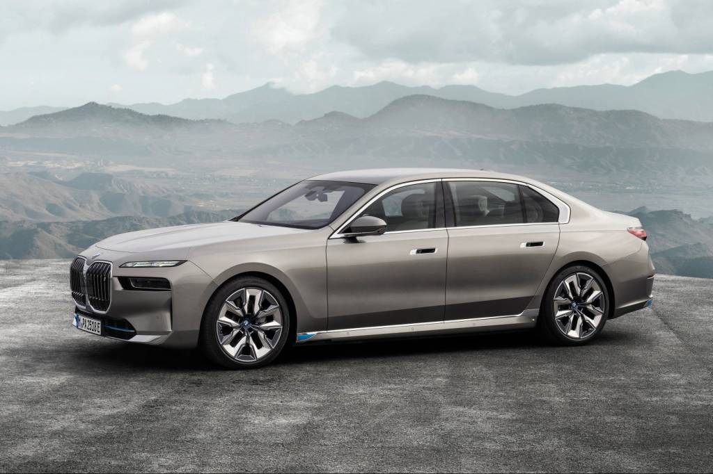 P90458174 BMW i7