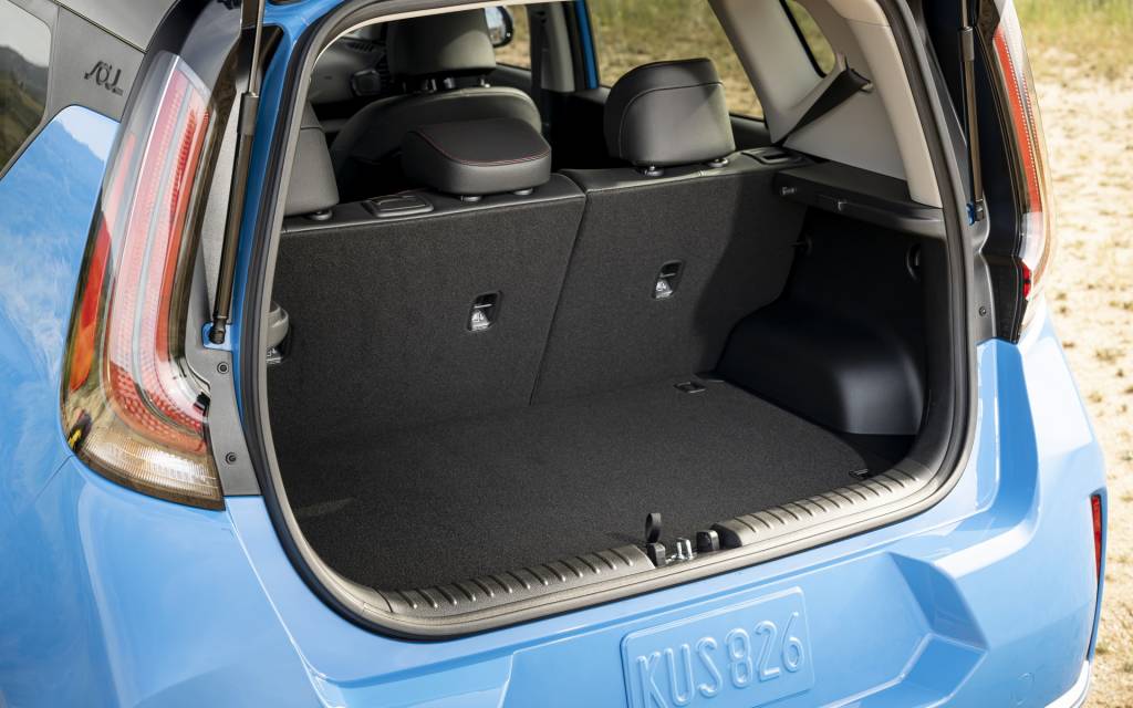 2023-Kia-Soul-24 2023-Kia-Soul