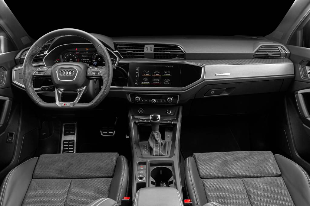 Audi Q3 Sportback 2.0 Quattro 2022 (2) Audi Q3 Sportback 2.0 Quattro 2022