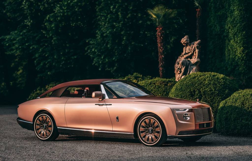 Esse Rolls-Royce de R$ 135 milhões tem pérolas, ouro e faqueiro de luxo