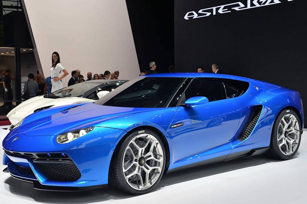 Revuelto pode ser o nome do primeiro carro elétrico da Lamborghini
