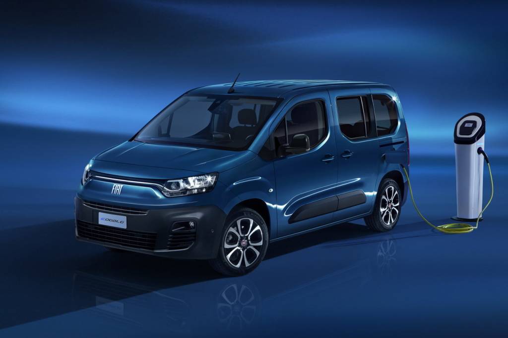 Novo Fiat Doblò tem base de Citroën, teto solar e até versão elétrica