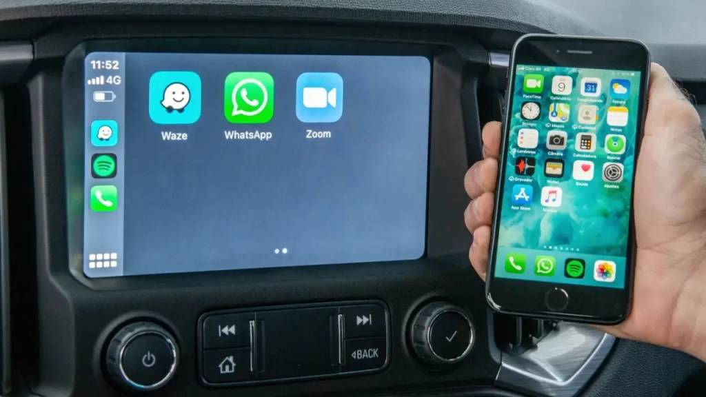 Apple CarPlay