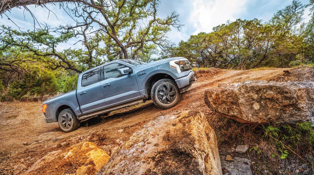 F-150 Lightning Lariat off-road F-150 Lightning Lariat off-road