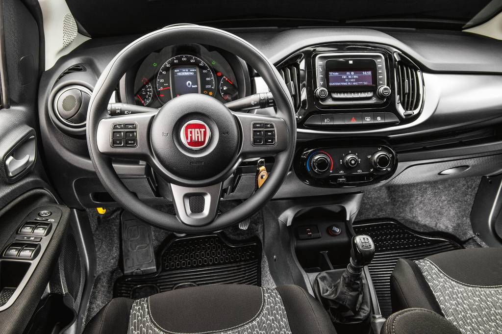 Fiat UNO Fiat UNO