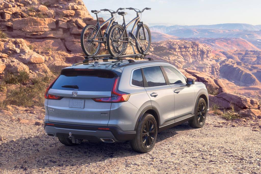 honda_cr-v_sport_touring_6 2023-Honda-CR-V