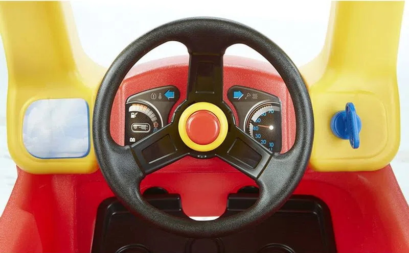 3045964-800-auto cozy coupe
