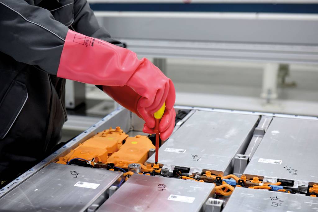 Battery recycling pilot plant Battery recycling pilot plant