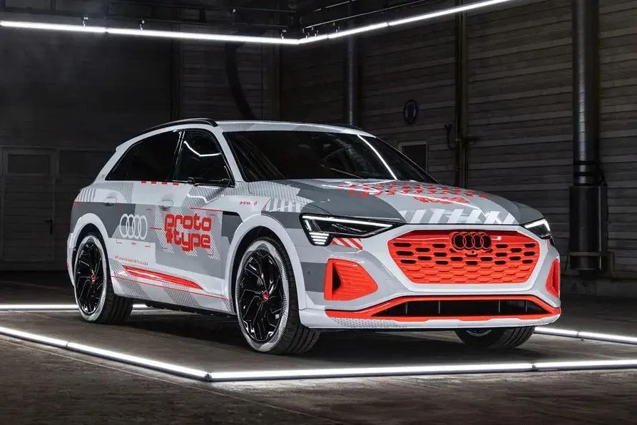 Audi e-tron terá mais de 600 km de alcance e cara nova ainda em 2022