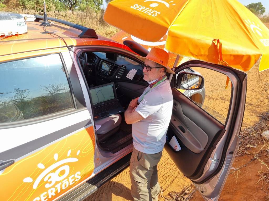 Criador da rota do Sertões há 20 anos começou usando o Guia Quatro Rodas