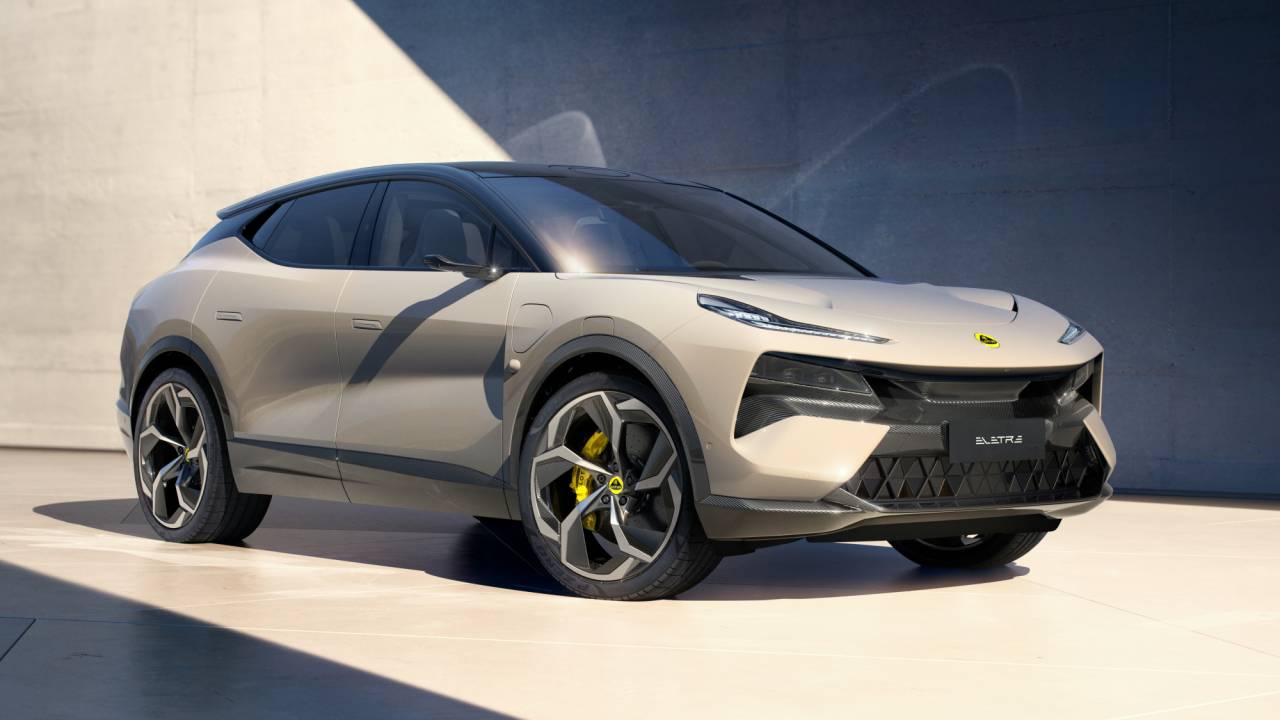 Lotus-Eletre-hero-image_5