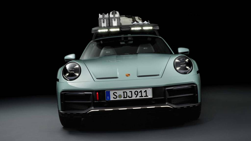 2023-porsche-911-dakar (10) 2023-porsche-911-dakar (10)