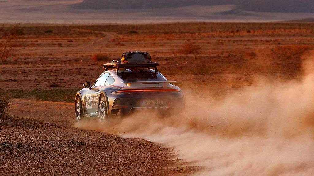 2023-porsche-911-dakar (6) 2023-porsche-911-dakar (6)