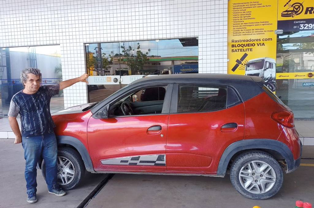 Renault Kwid tem vazamento de óleo pela tampa de válvulas do motor