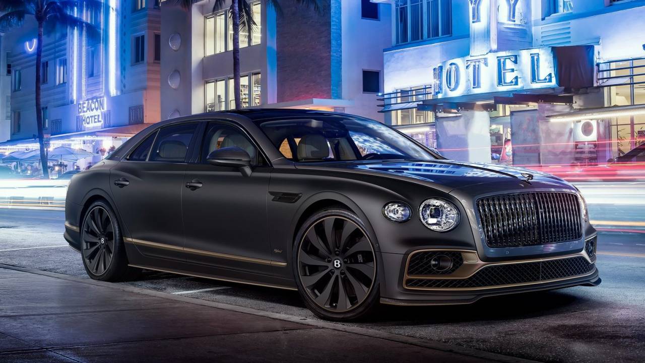 Bentley Flying Spur Hybrid