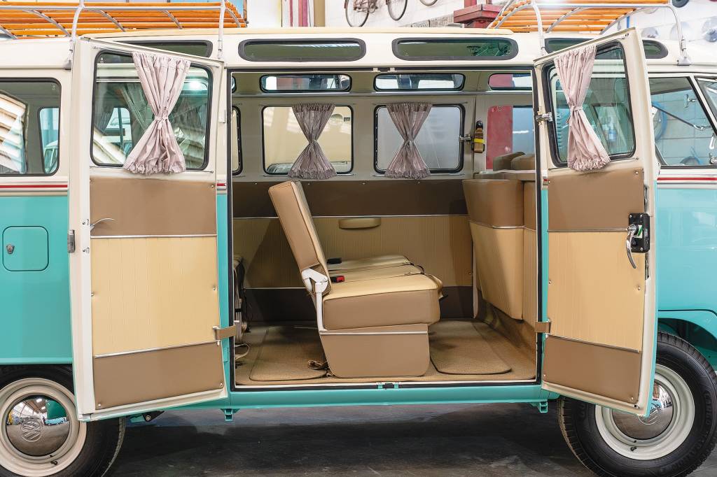 Kombi Kombi
