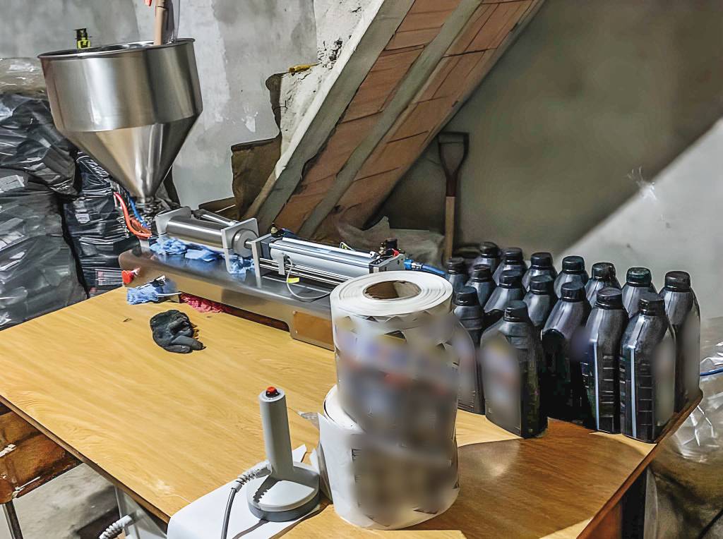 Óleo lubrificante falso está mais comum e condena motores a longo prazo