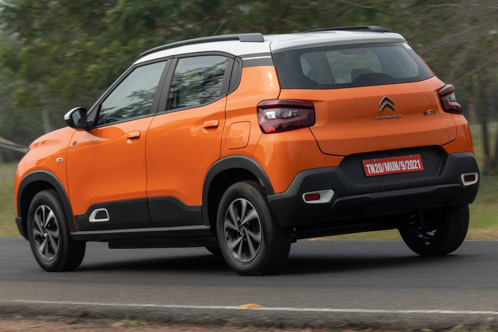 Citroen e-C3 Por fora, é quase impossível diferenciar a versão elétrica da convencional