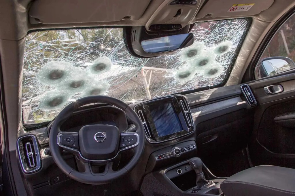 Blindagem de carros está normalizada e decreto de Lula não afeta o setor