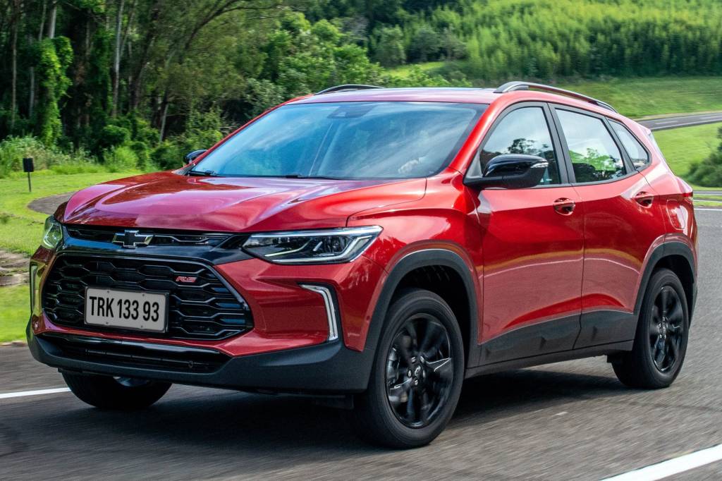Chevrolet Tracker e Montana 2025 ganham injeção direta e têm até 141 cv