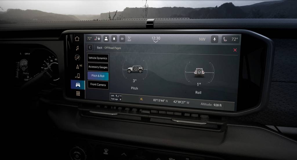 2024 Jeep® Wrangler interior features all-new 12.3-inch Uconnec Jeep Wrangler 2024