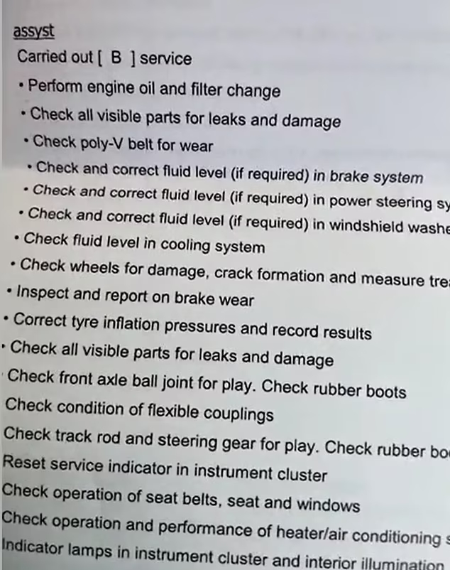Mercedes-Benz EQA elétrico teve óleo trocado durante revisão (2) Mercedes-Benz EQA elétrico teve óleo trocado durante revisão (2)