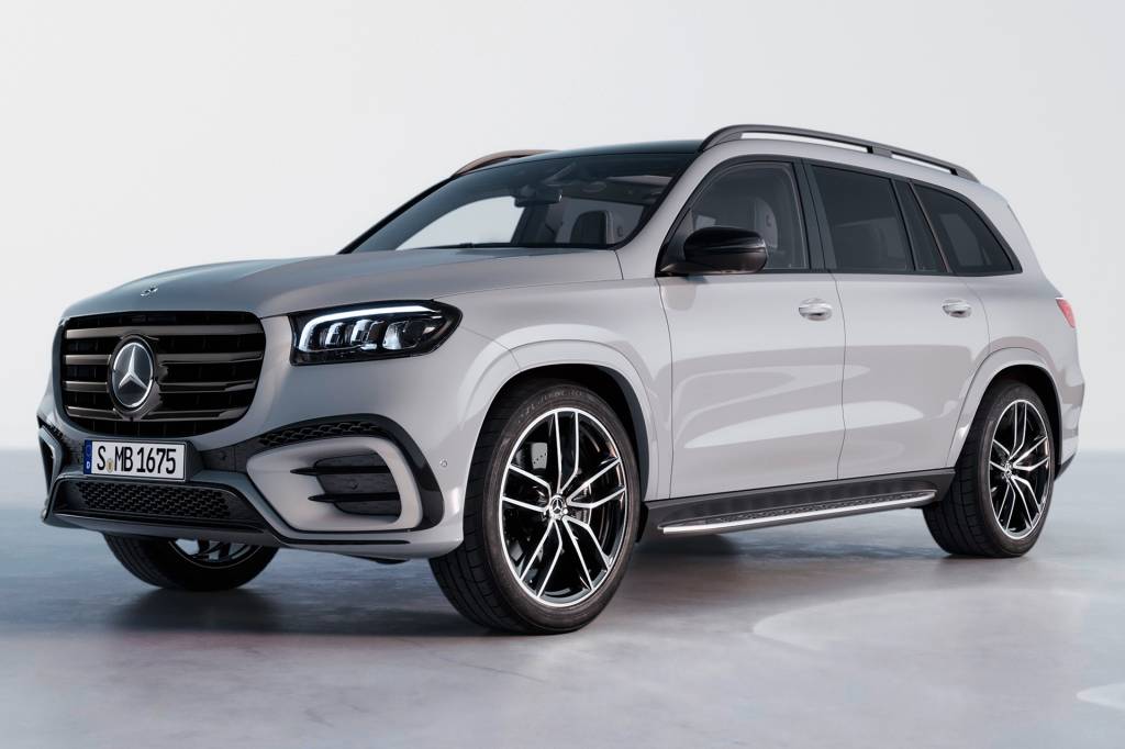 Mercedes-Benz GLS ganha nova dianteira e esbanja V8 de até 620 cv