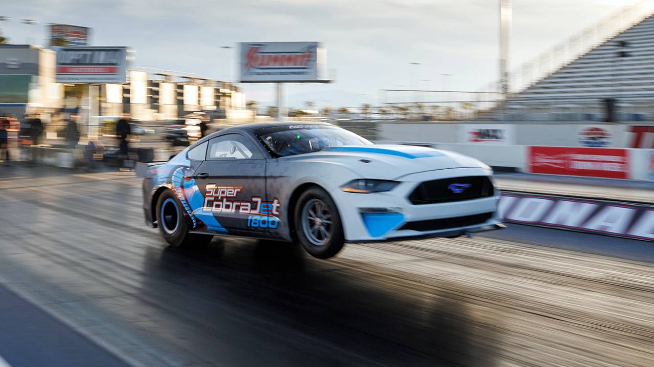 MustangSuperCobraJet_1800