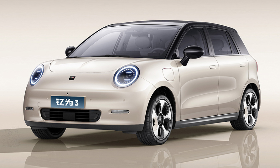 Novo carro popular elétrico da JAC tem tamanho do HB20 e custa R$ 72.000