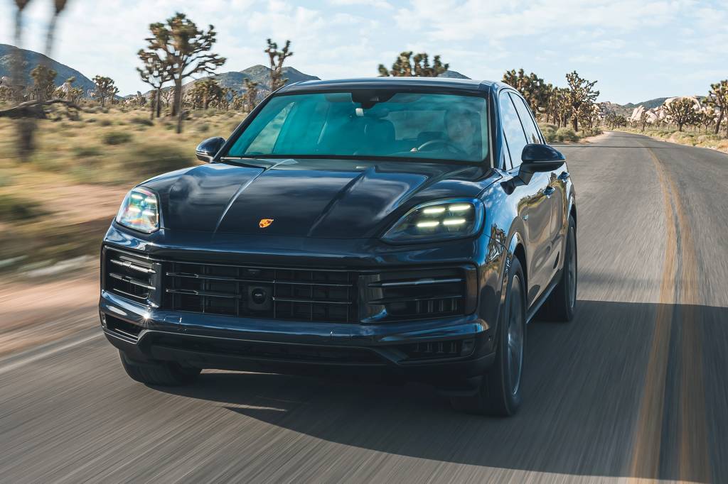 Porsche Cayenne E-Hybrid dirigido por QUATRO RODAS (31) Porsche Cayenne E-Hybrid dirigido por QUATRO RODAS