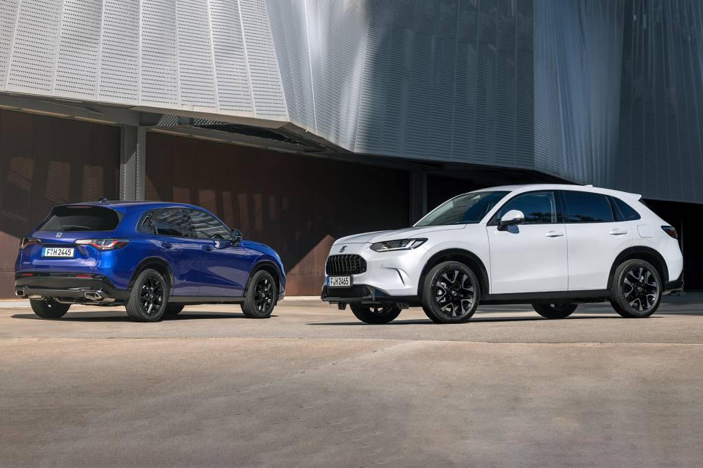 2023 Honda ZR-V e:HEV – Group Shot 2023 Honda ZR-V e:HEV - Group Shot