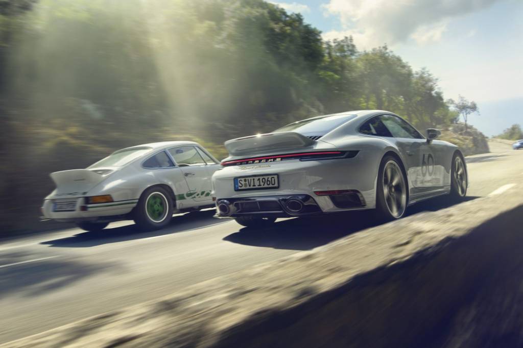 Porsche garante: 911 terá motor a combustão até quando for possível
