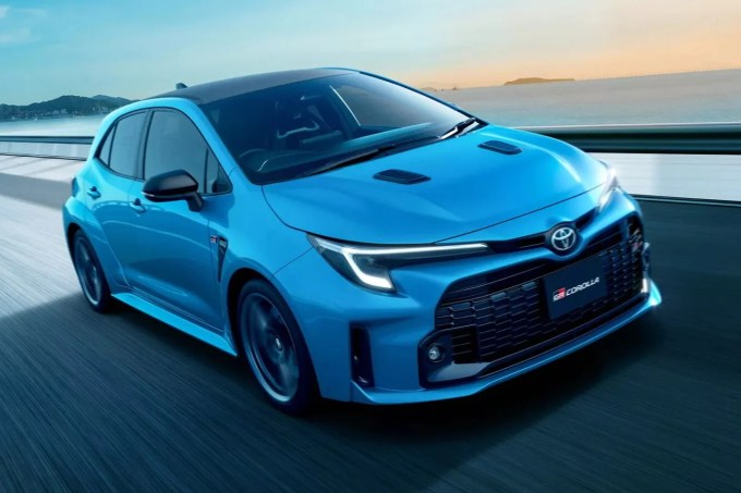 2024-Toyota-GR-Corolla-JDM-Spec-2-2048×1448