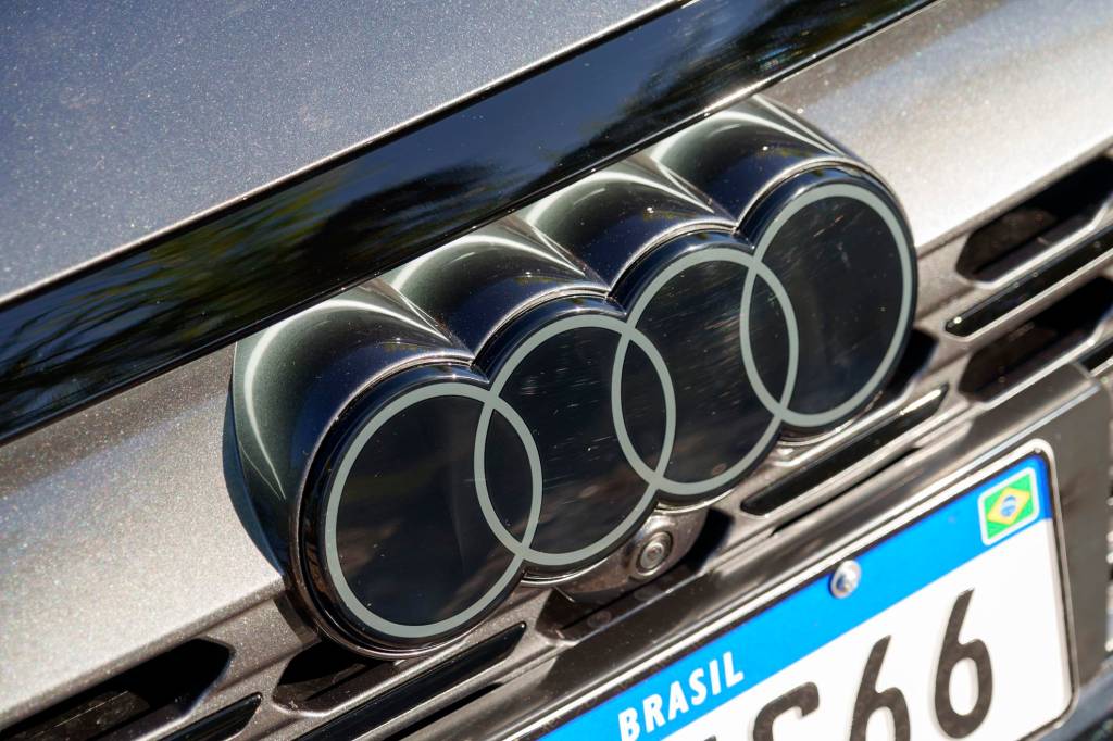 Audi Q8 e-tron (7) Audi Q8 e-tron