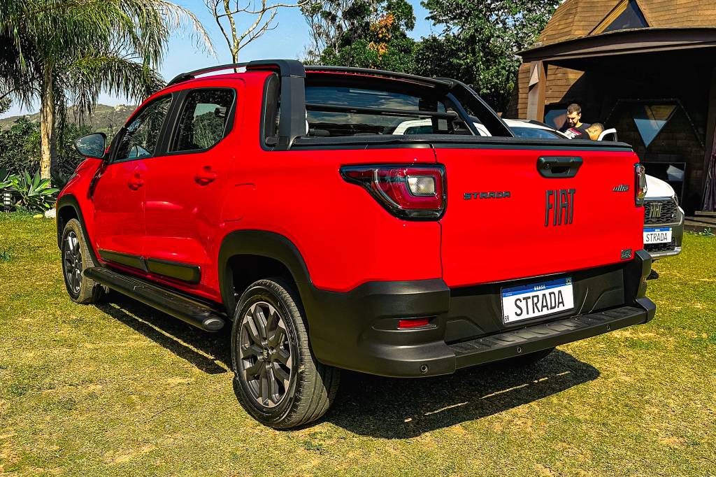 Fiat Strada Ultra T200 2024 (12) Fiat Strada Ultra T200 2024